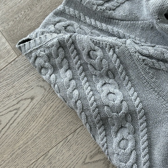 L.L.BEAN Grey Cable Knit Pullover Sweater - Picture 3 of 6
